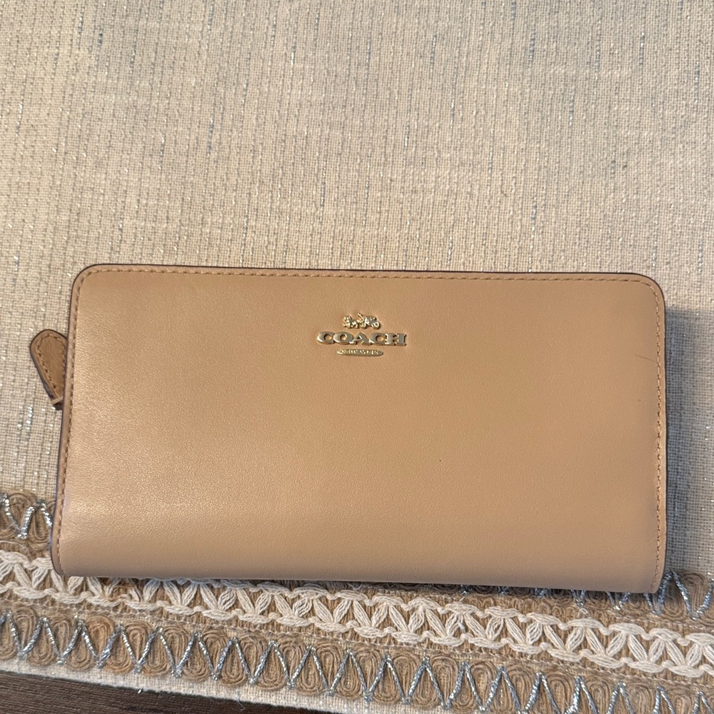 Coach Tan Leather Zip Wallet with Gold Logo